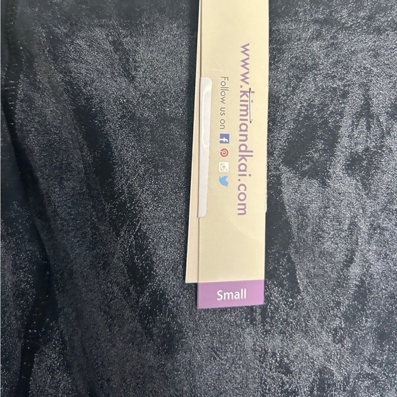 KIMI & KAI Maternity Jeggings - Picture 4 of 5